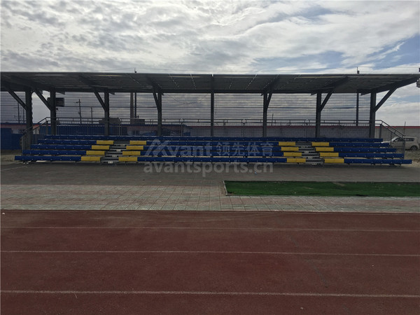 青海格尔木职业学校（安美金属看台）